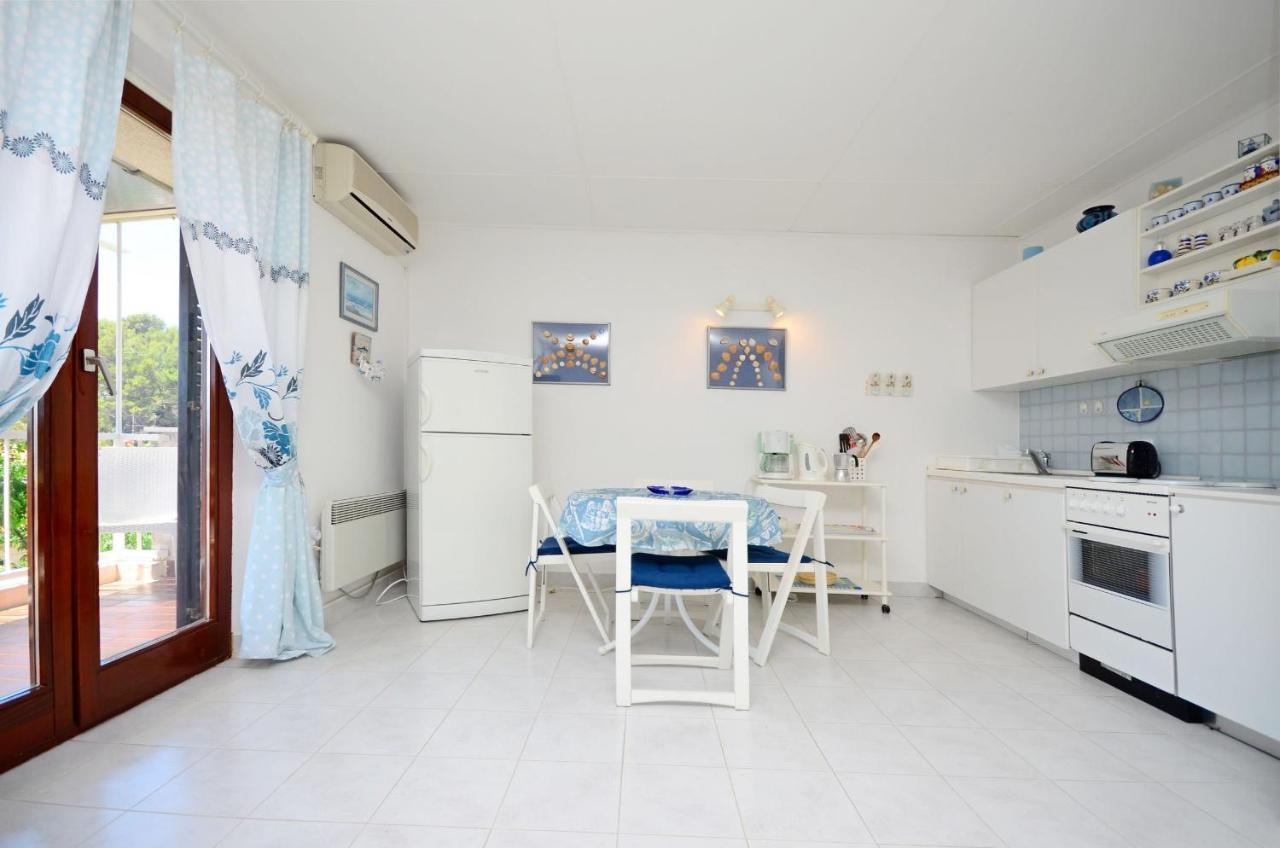 Banjol Apartment Dubravka מראה חיצוני תמונה