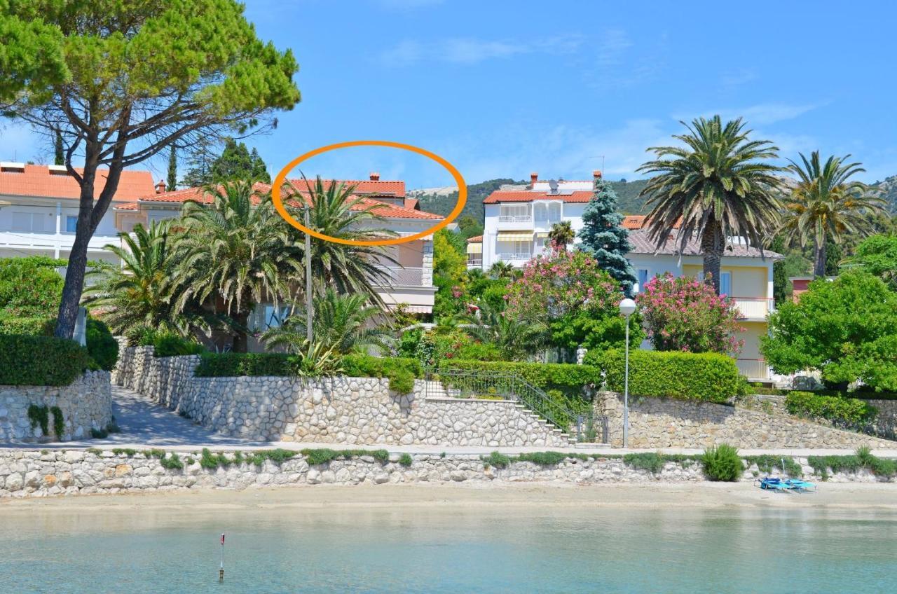 Banjol Apartment Dubravka מראה חיצוני תמונה